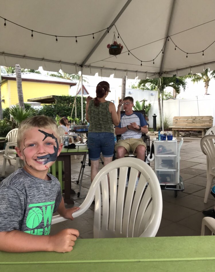 chadrwestfall's tweet photo. This young man is a superstar on the field but what you don’t know is off the field he is so much better. My boys love him more than anything. A great hero to my boys. Respectful, confident, ethics, caring, selfless is only a few words I have. Love you buddy even in blue!!! https://t.co/pxIcasoYH0