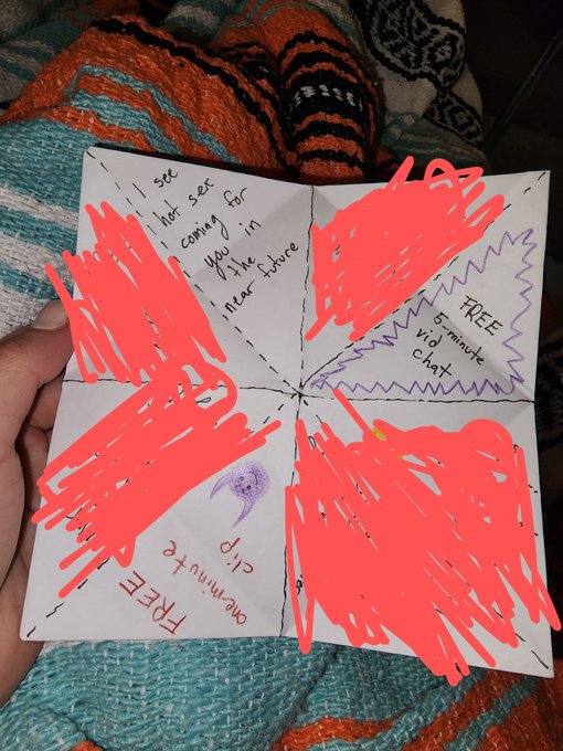 Felt nostalgic &amp; folded up a fortune teller..except I perved it up❤️&zwj;🔥  Reading fortunes until I'm sleepy