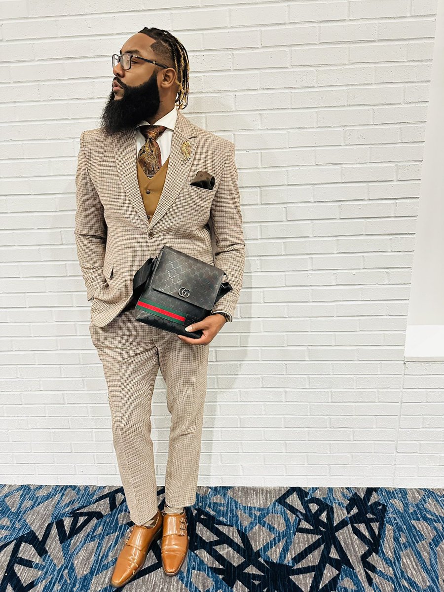 itsjh21_'s tweet photo. Good Friday Night Garment for a Good Friday Night Service
#HolyConvocation2022
#COGIC https://t.co/ogUpJo3rAD
