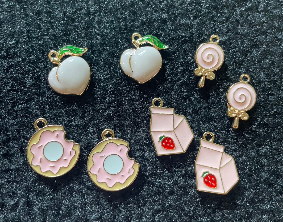 Set Of 8 Goldtone & Pink Enamel Food Themed charms for jewelry making 4 pairs
 #Goldtone #JewelryMaking #set #Themed #PinkEnamel #stuffbywoosiesmom #EtsySeller

👉etsy.com/listing/116129…