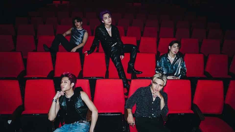 tribunephl's tweet image. LET&apos;S GO, SB19!

LOOK: SB19 shares BTS photos taken before their YouTube FanFest performance.

&quot;Hope &apos;ya enjoyed the whole performance. We had a lot of fun doing it,&quot; said the group. | via @Tribunephl_Kim
(📸 SB19 / Facebook)

#SB19
#DailyTribune