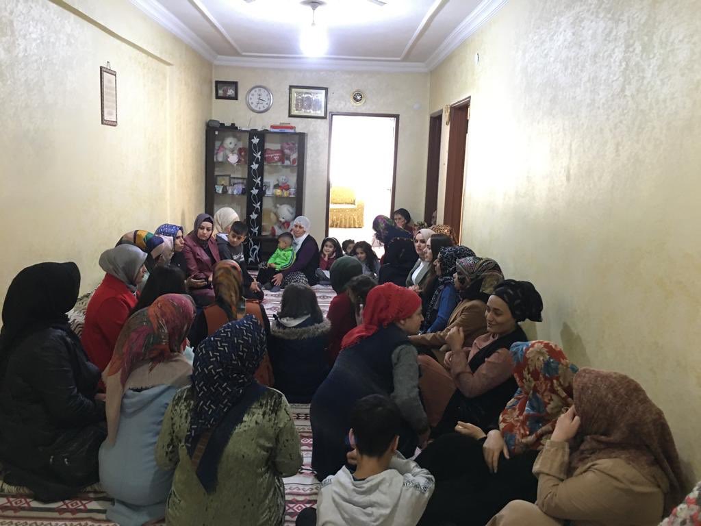 Akkadindiyarbkr's tweet photo. #İlçeİlçe2023e programlarımız kapsamında #YENİŞEHİR’deyiz

Bölge Koordinatörümüz Sn.@KaraFidan İl Koordinatörümüz Sn.@arzubakir23 K.K Başkanımız Sn.@muzeyyenkaya Yenişehir  K.K Başkanımz Sn.@yldzgulsn ile birlikte Yenişehir İlçemizde Kadın Buluşması gerçekleştirdiler.
#Hedef2023 https://t.co/jZqa0KWMiI