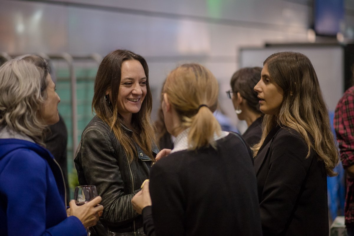 AFIAL 2022 🔗 Imágenes de las ponencias y el networking 'Mujeres liderando la industria AV' que pudimos disfrutar el primer día de AFIAL SHOW 2022. ¡Gracias por formar parte de esta apasionante iniciativa!
👉 afial2022.net
#Afial2022 #AfialShow2022 #MujeresAV <a href="/Aai_Adadi/">Asociación de Autores/as de Iluminación</a>