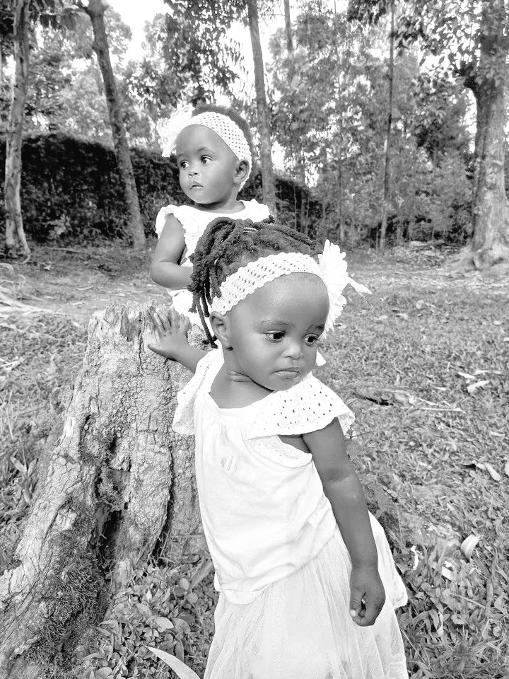 AlividzaMerlyne's tweet photo. My gals https://t.co/6ze4pn3fUG