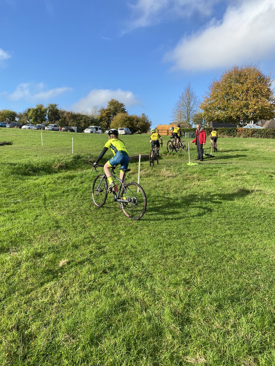 Fantastic turnout for the annual <a href="/SolentPirates/">Solent Pirates</a> inter-club CX session at Clanfield.  Great to see so many enthusiastic riders from <a href="/VCVenta/">VC Venta</a> HUP PedalOn <a href="/PalmerParkVelo/">Palmer Park Velo</a> Poole Wheelers <a href="/DitchamPark/">Ditcham Park School</a> <a href="/CotswoldCycles/">Cotswold Cycles</a> CC Basingstoke <a href="/PortsmouthNECC/">pnecc.co.uk</a> <a href="/SprocketsClub/">SprocketsCycleClub</a>