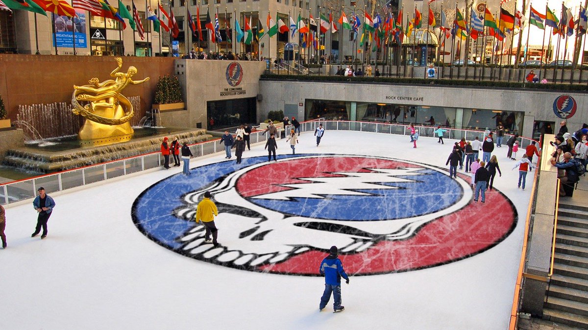 CraigRutman's tweet photo. The Rink at Rockefeller Center is open... and now with a new and improved look!
@GratefulDead @deadandcompany https://t.co/O1TkwNv3ml