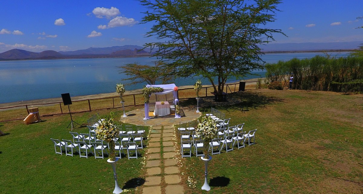 Sentrim_Hotels's tweet photo. Your dream event, delivered.
We are here to plan the wedding for you.
Contact us today.
#tembeakenya #magicalkenya #sentrimhotels #experiencesentrim #festiveseason #wedding https://t.co/mJL7TrQxrY