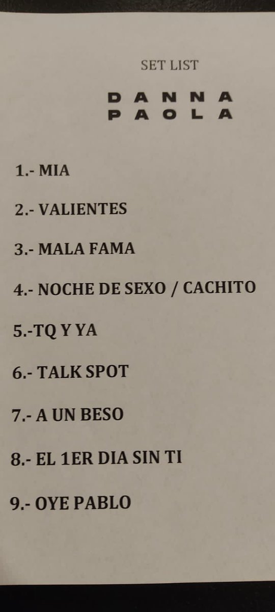 allbujanda's tweet photo. @tweetsdedanna Pero en realidad no era así… si no así… faltaron dos canciones… T.A.C.O &amp; UN TRAGO https://t.co/AkVgq8ubh5