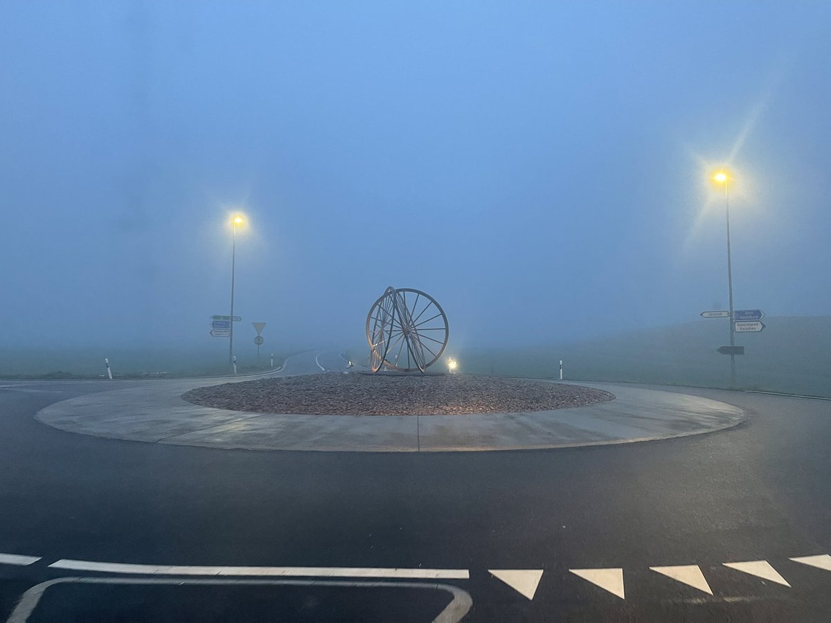 Das Wetter widerspiegelt heute meine Gefühle. Ich hoffe es geht euch besser. Bis heute Abend im #stream #swissstreamer #affiliate #twitchstreamer #TwitchDE #GTARP  #swisstwitch