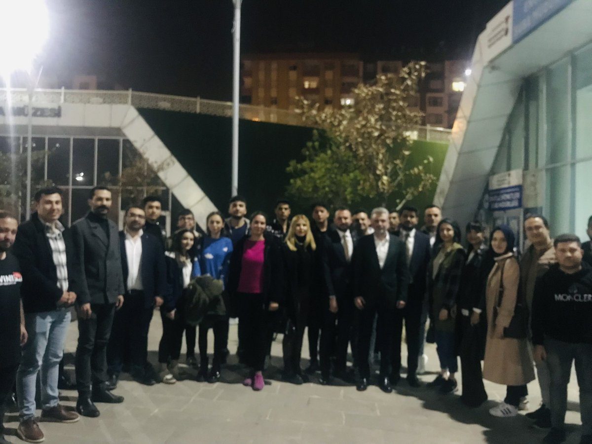 CemalBbasboga's tweet photo. #TürkiyeYüzyılı 
Sn.@firatgorgel BAŞKANIMIZLA HARİKA BİR PROGRAMDA BERABERDİK.

@SelcuksinanAK 
@akgnconikisubat https://t.co/89S8U3wIrb