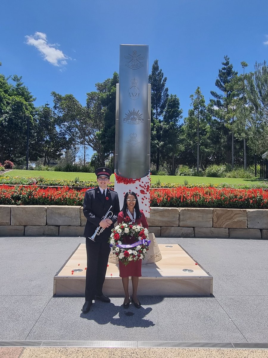 Raynuha's tweet photo. An honor to be at Remembrance Day yesterday with Lachlan Luhrs @springfieldQLD  #RobelleDomain #lestweforget2022 https://t.co/CMJVKmmfDn