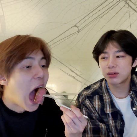 #몬베베트친소 #몬베베_트친소

서울 상경하고 덕질하면서 연명해나가는 몬베베입니다
다 좋은데 채씨 조금 더 애정하는 2n살 몬베베에엽
덕질계+유사계로 굴릴 예정이에요!
제가 2n이 이모라,, 20대 이상만 받을게요..💚