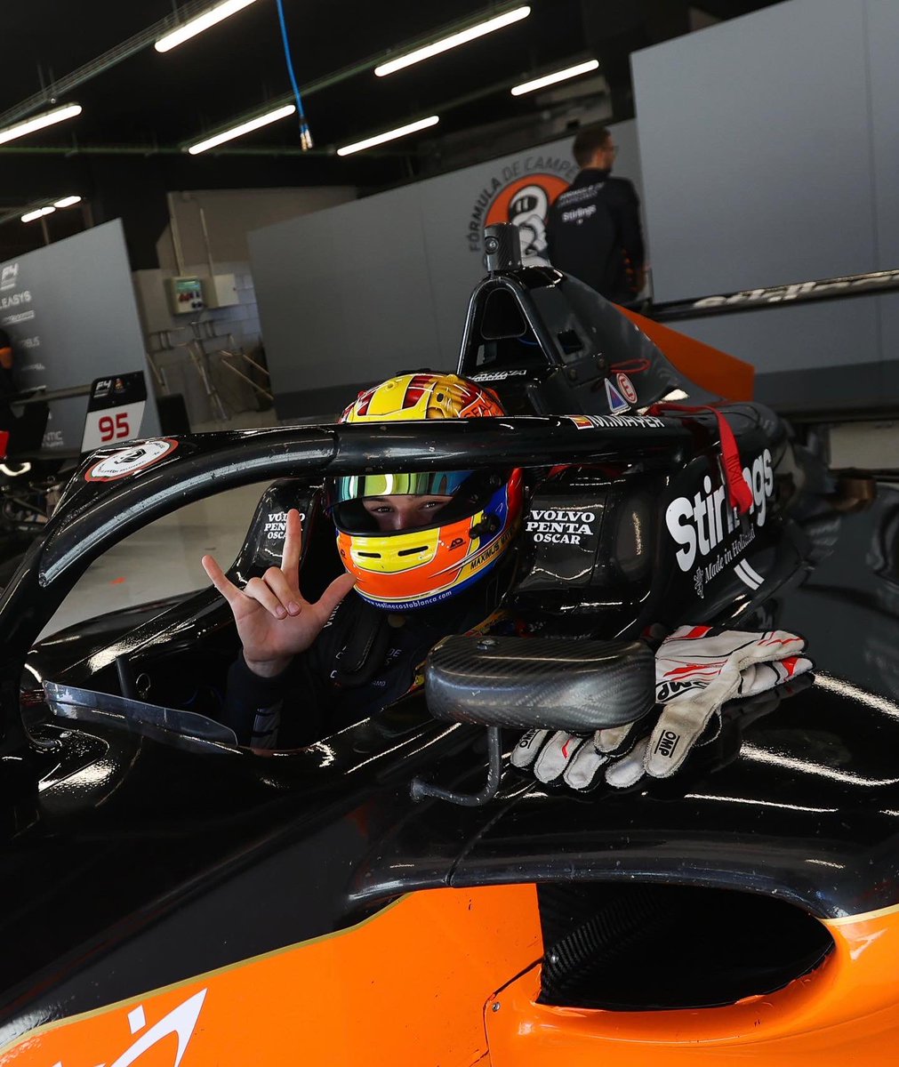 ¡Buenos días! 😎

Listos para los primeros entrenamientos cronometrados y la primera carrera del fin de semana 💪🏼