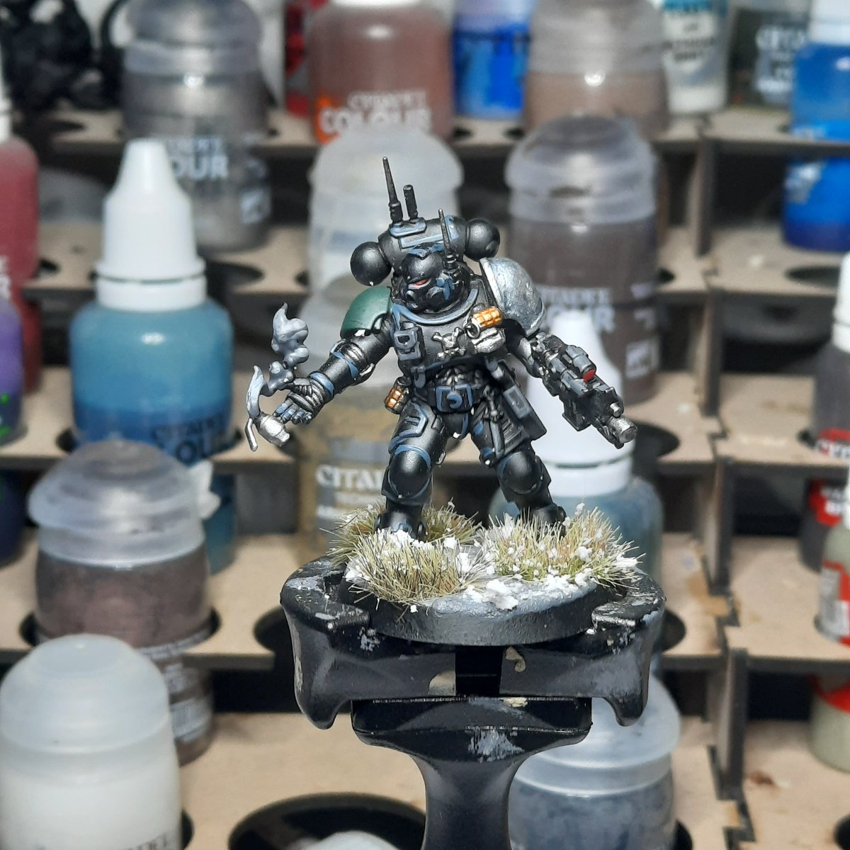 DontBuryMeAtSea's tweet photo. #hobbystreak 22 slowly bullying myself into getting better at edge highlighting https://t.co/tU1NMG8Mas