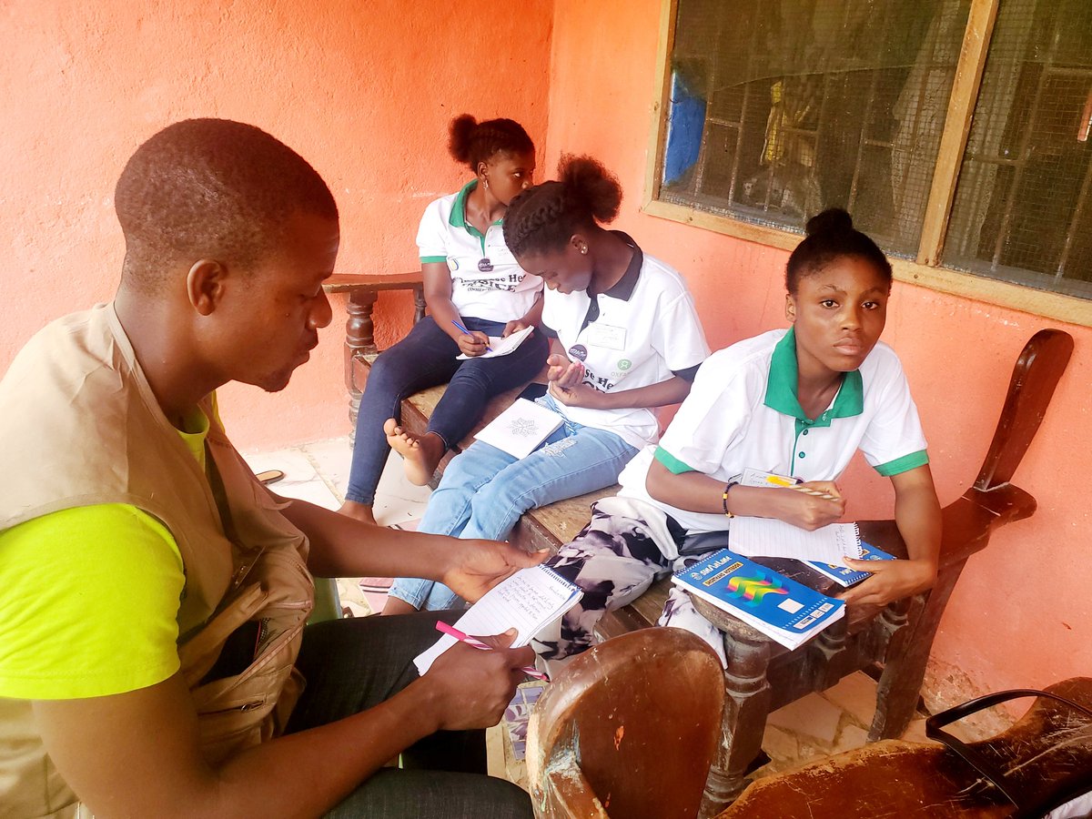 agwomsur's tweet photo. Discussion on women's involvement in peace talks and conflict resolution ongoing by #actionforgirlsandwomensurvival in partnership with #IMatter with support from #Oxfam under the title: Increase her voice in Liberia showcasing the #WomenPeaceandSecurityAgenda https://t.co/LNxGmNhyll