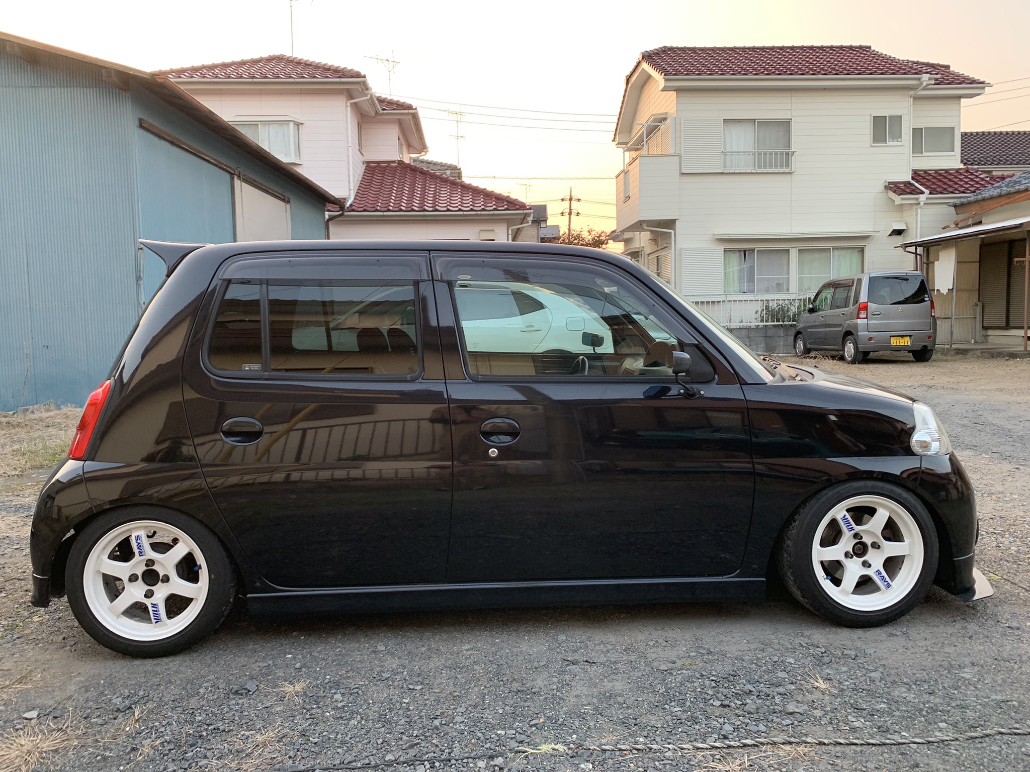 ②エッセ　ホイールタイヤ　2本のみ ESSEX □EF-19インチ 8.0J〜12.5J□NITTO NT555G2 ニットー(225