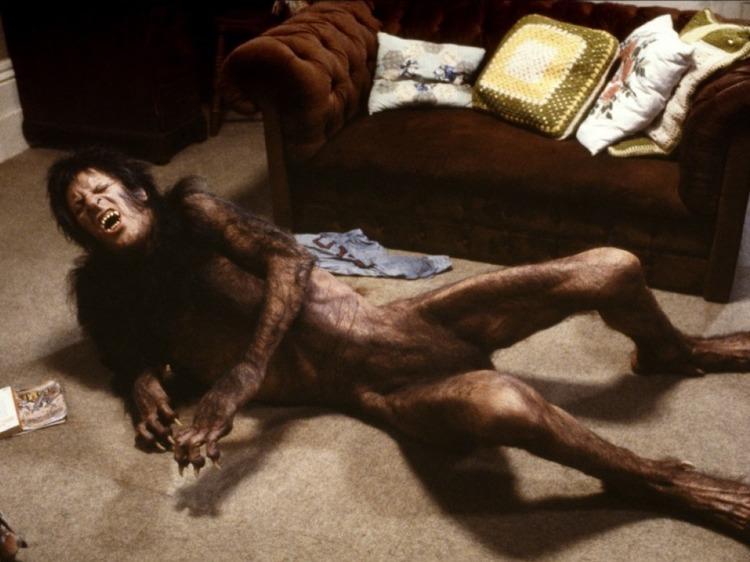 1981 ‘An American werewolf in London’ released in the UK. Directed by John Landis and starring David Naughton and Jenny Agutter @IMDb @DatesInMovies @moviesnowtv @tcm @itsmovies @Screendaily @stuckinthe80s @SightSoundmag @movieweb @Variety_Film @IL0VEthe80s https://t.co/I77pNGPYD6