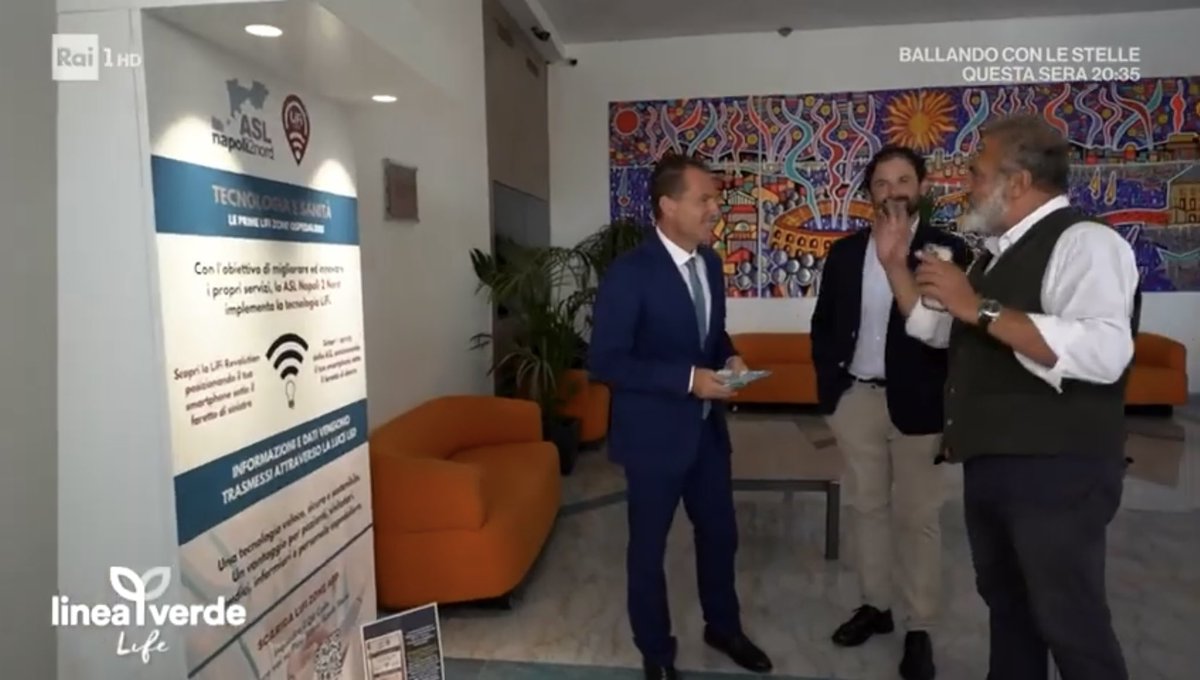 💥#LiFiRevolution: il nuovo modo di navigare in rete attraverso la luce!

😅Vi siete persi la puntata di #LineaVerdeLife in cui <a href="/MarcelloMasiRai/">marcello masi</a> e il nostro CEO <a href="/Fra7russo/">Francesco Paolo Russo 🚀</a> parlano del #LiFi e dei suoi campi applicativi?

▶️youtu.be/v5DIE8sbH-0
#SeedingInnovation #SignifyItalia