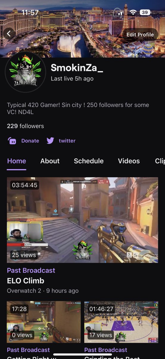 SmokinZa_'s tweet image. Just a Reminder VC GiveAway is at 250 followers ! @TakeNotesProAm_ @xNoDucking @iNetworkEsports @iNetworkSports  @HOFLeague2k @TheGCL_