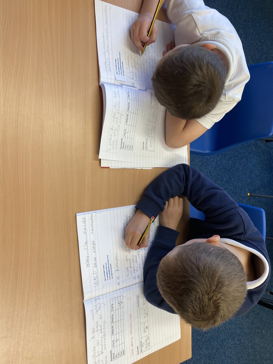 BarntonMrsMace's tweet photo. Y2 have really enjoyed helping Paddington with his problems this week! We carried out a fair test to find out which material would be best for a coat to keep Paddington dry, then replied to his email to let him know the results! #BCNPScience @BarntonMissKM @BarntonMrsL https://t.co/c34joBbk7q