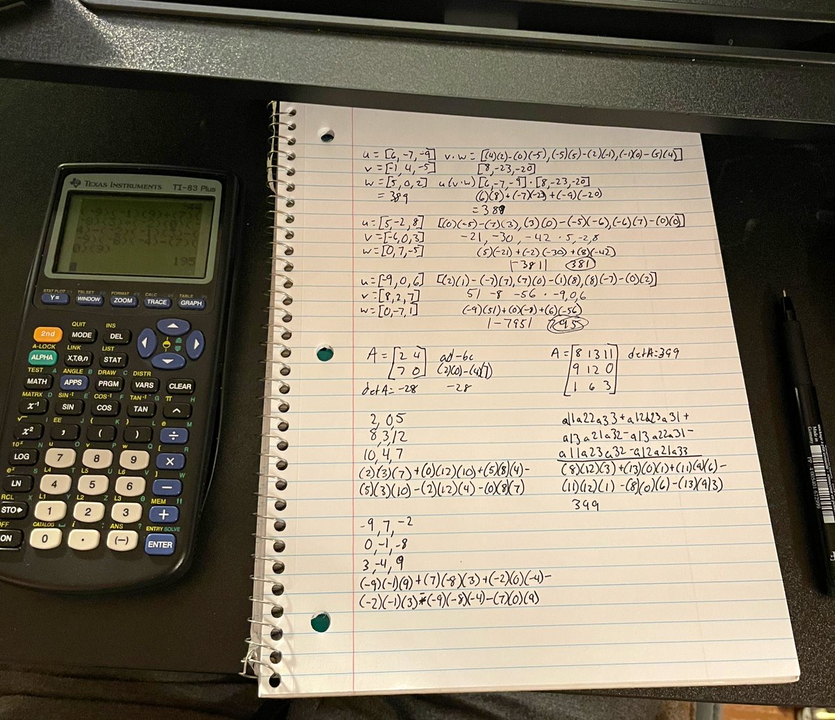bramermatt's tweet image. A lot of great work put in tonight! #appliedlinearalgebra #compsci #snhu