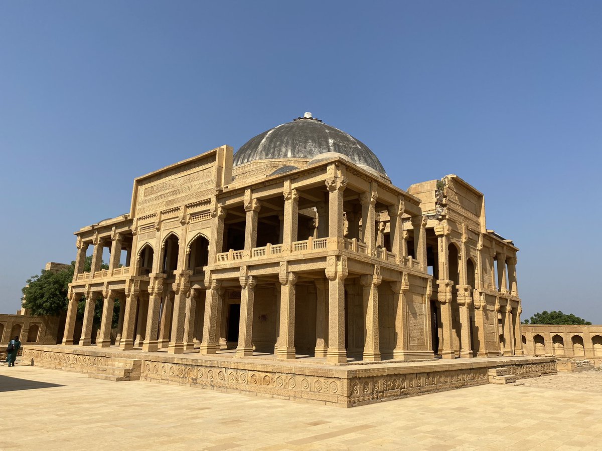 CTurnerFCDO's tweet photo. Wonderful to be back at Makli necropolis Sindh, seeing progress in preserving 🇵🇰’s remarkable heritage.  

1 million tombs spanning Samma, Arghun, Tarkhan &amp; Mughal dynasties synthesising Muslim, Hindu, Persian, Mughal &amp; Gujarati influences https://t.co/sivUB4erJL