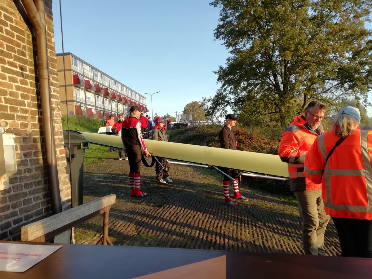 De <a href="/Lingebokaal/">Lingebokaal</a>  is van start. #botenfile