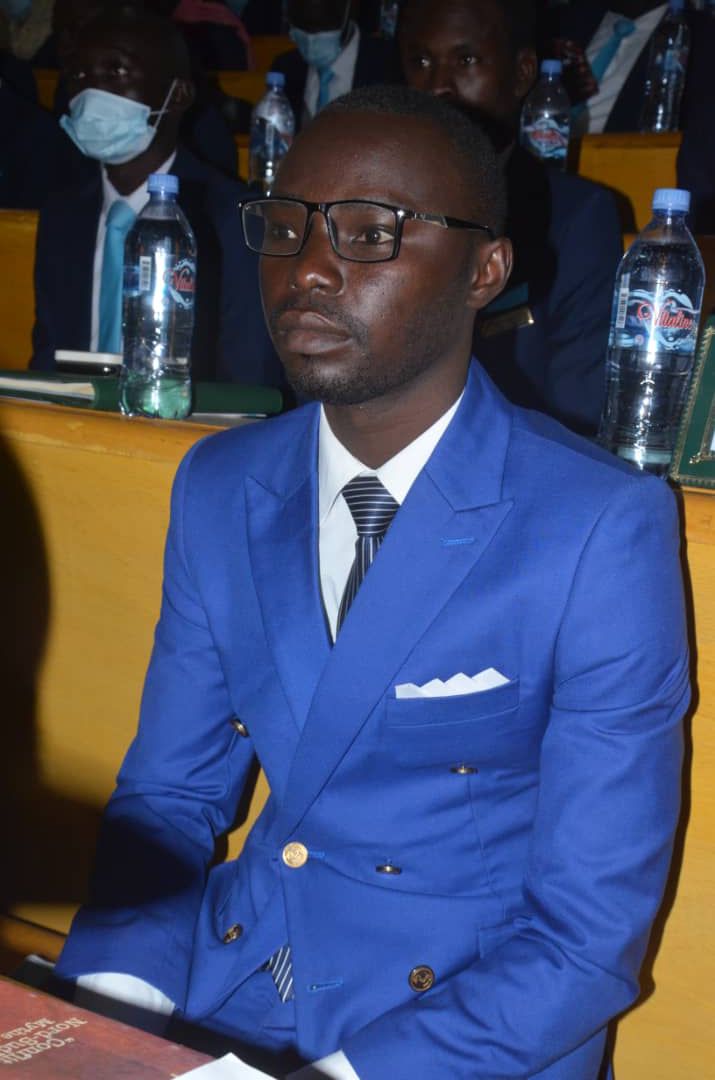 LekatchangA's tweet photo. La paix, un mot qui est aux lèvres de tous mais assez souvent foulé aux pieds, quel dommage ! On ne peut chercher la paix sans pour autant s'ouvrir aux autres, tout en étant prêt à faire des concessions, car nul n'a le monopole de la vérité et/ou de la raison. https://t.co/eZYzRMb0gF