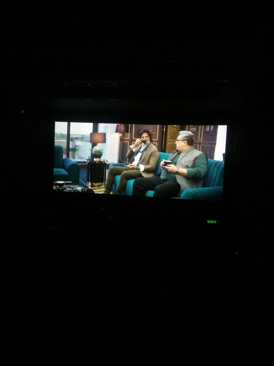 🐦🌍 tweet media