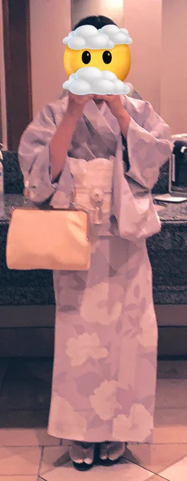 とうらぶビュッフェ行ってきましたー!!!すごく素敵だった…当選して本当に良かった…いっぱい食べたい人は着物で行かない方がいいと思います(当たり前体操)着物は私1人だけでした… 