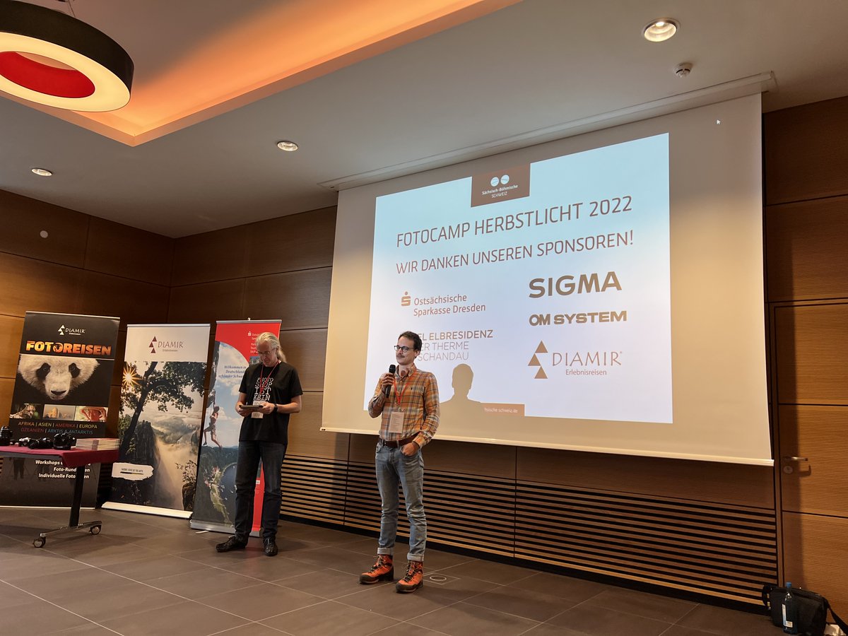 HerbstlichT Fotocamp tweet media