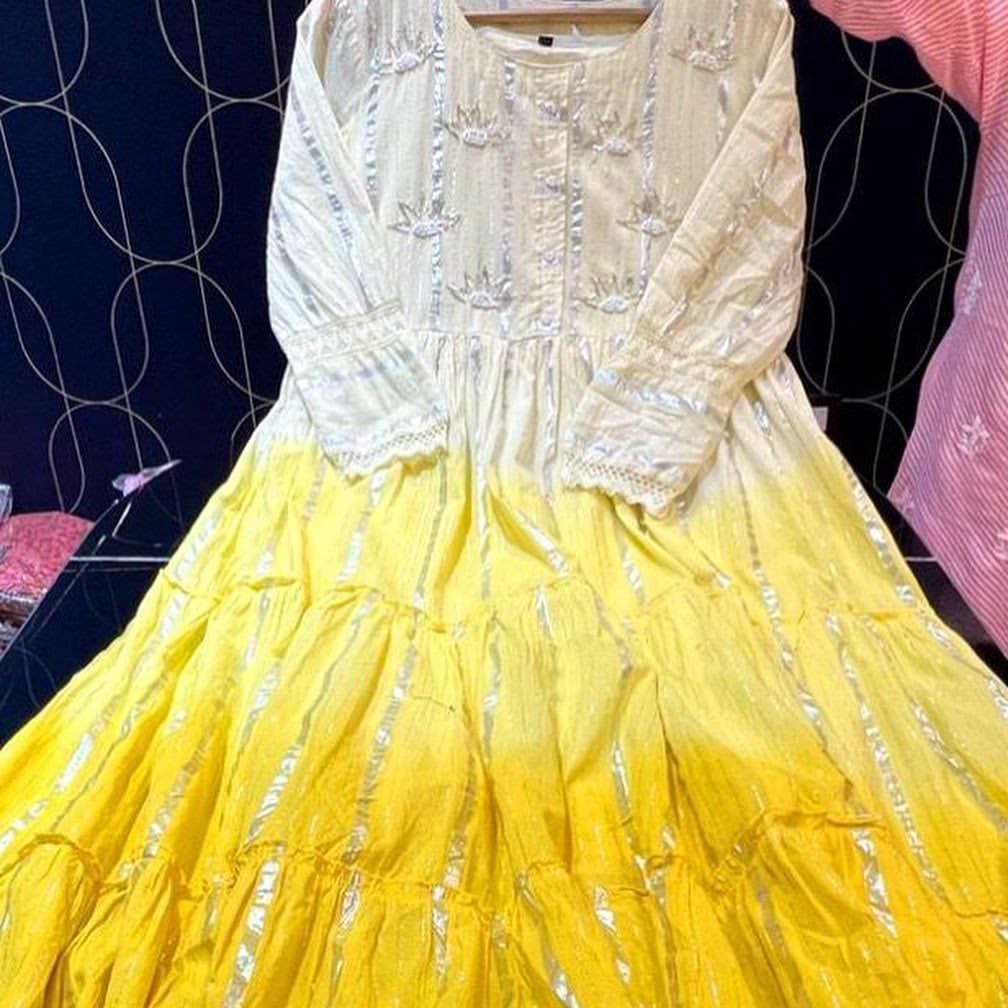 nsngtextileshub's tweet image. *PJ - Fabric Description:*
Pure Cotton #MalMal Lurex  Fabric Gown with Attached With Pure Cotton #linning Highlighted With #Beautiful #Handwork on neck
*Size* :38-40-42-44
*Length* :53”inches 
🌺🌺🌺🌺🌺🌺🌺🌺🌺🌺🌺