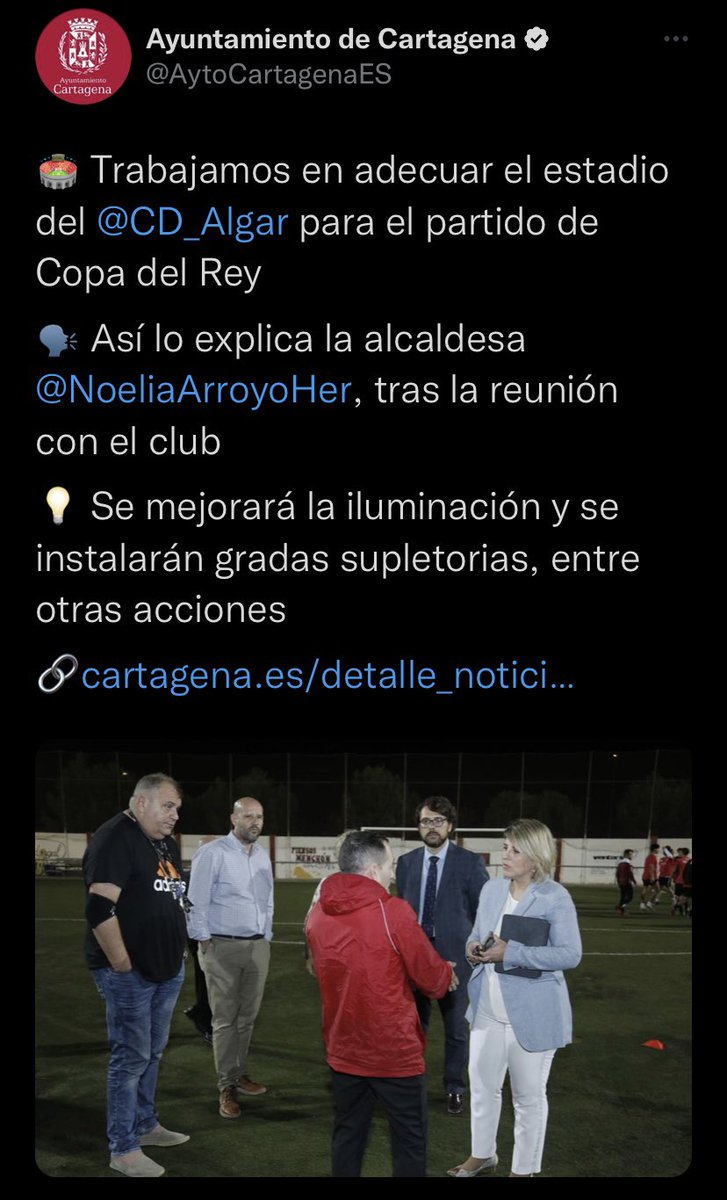 QueCartagena's tweet photo. Hipócritas, sinvergüenzas, falsas o mentirosas.
Estás 4 fotos muestran la verdad: Palabras bonitas, foto y a casa a cobrar. Son parásitos, y no se molestan ni en disimularlo. No les importamos.
Con el fútbol, el Rosell, el Mar Menor, todo es igual.
FUERA DEL @AytoCartagenaES YA. https://t.co/7h3pW2XCnf