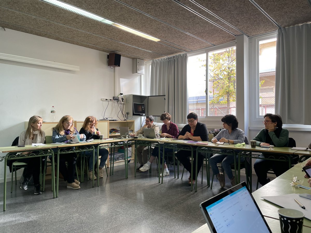 Pilar Gargallo (@pigaot) on Twitter photo Iniciem la primera junta de la <a href="/FMRPc/">FMRPedagògica</a> a Terrassa <a href="/mrpamgali/">Associació de Mestres Alexandre Galí</a> tot recordant la mestra Teresa Casas que ens va deixar aquest agost. #perfectaacotxadora Iniciem la primera junta de la <a href="/FMRPc/">FMRPedagògica</a> a Terrassa <a href="/mrpamgali/">Associació de Mestres Alexandre Galí</a> tot recordant la mestra Teresa Casas que ens va deixar aquest agost. #perfectaacotxadora