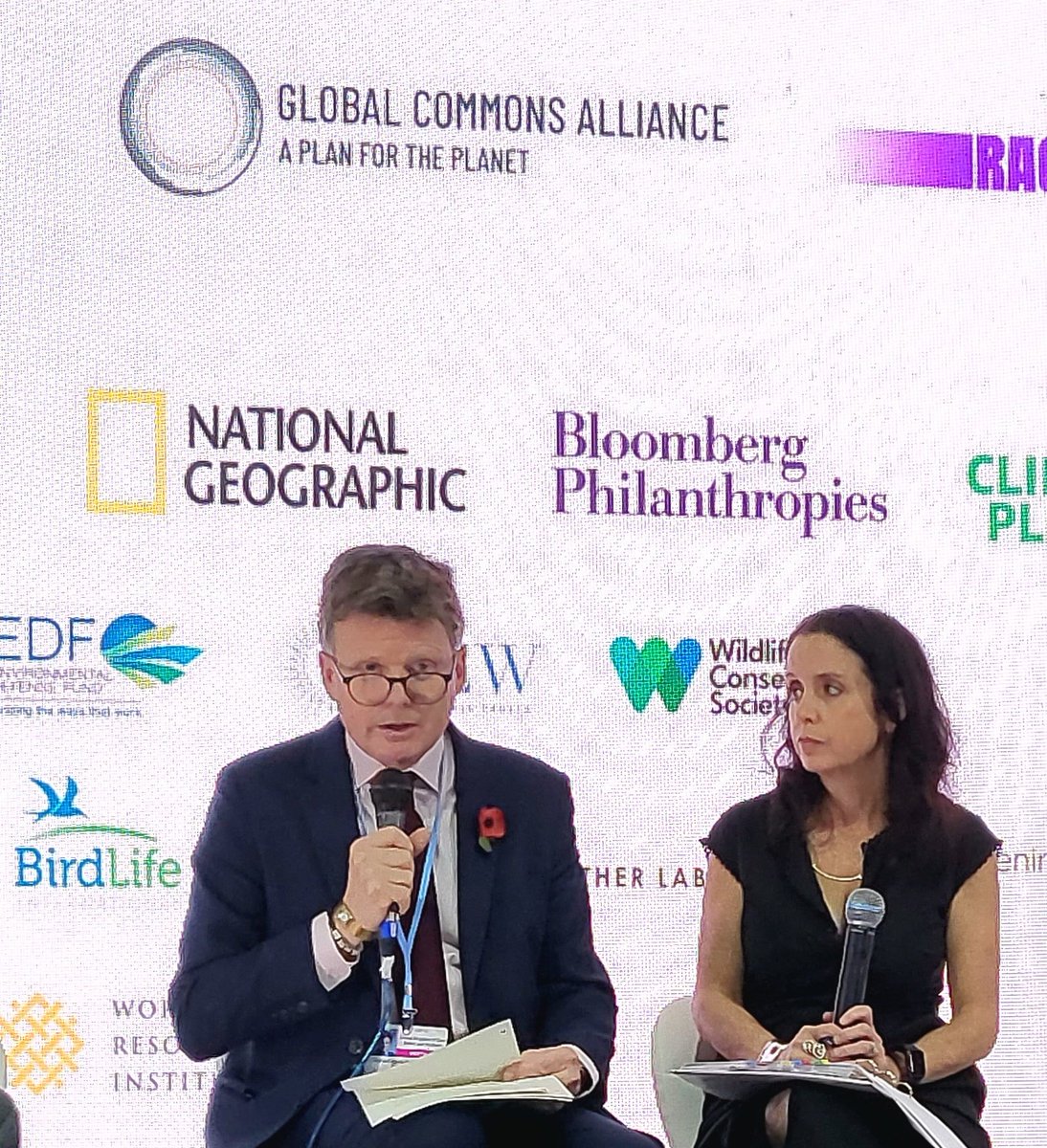 #NaturePositive solutions to combat #ClimateEmergency need a supporting governance structures &amp; investment in #climatesmart technology says <a href="/RichardHRBenyon/">Richard Benyon</a> at the <a href="/nature_org/">The Nature Conservancy</a> event at #COP27 Triple wins needed for people, climate &amp; #nature <a href="/WalkerInst/">Walker Institute</a> <a href="/UniRdg_Research/">Connecting Research</a>