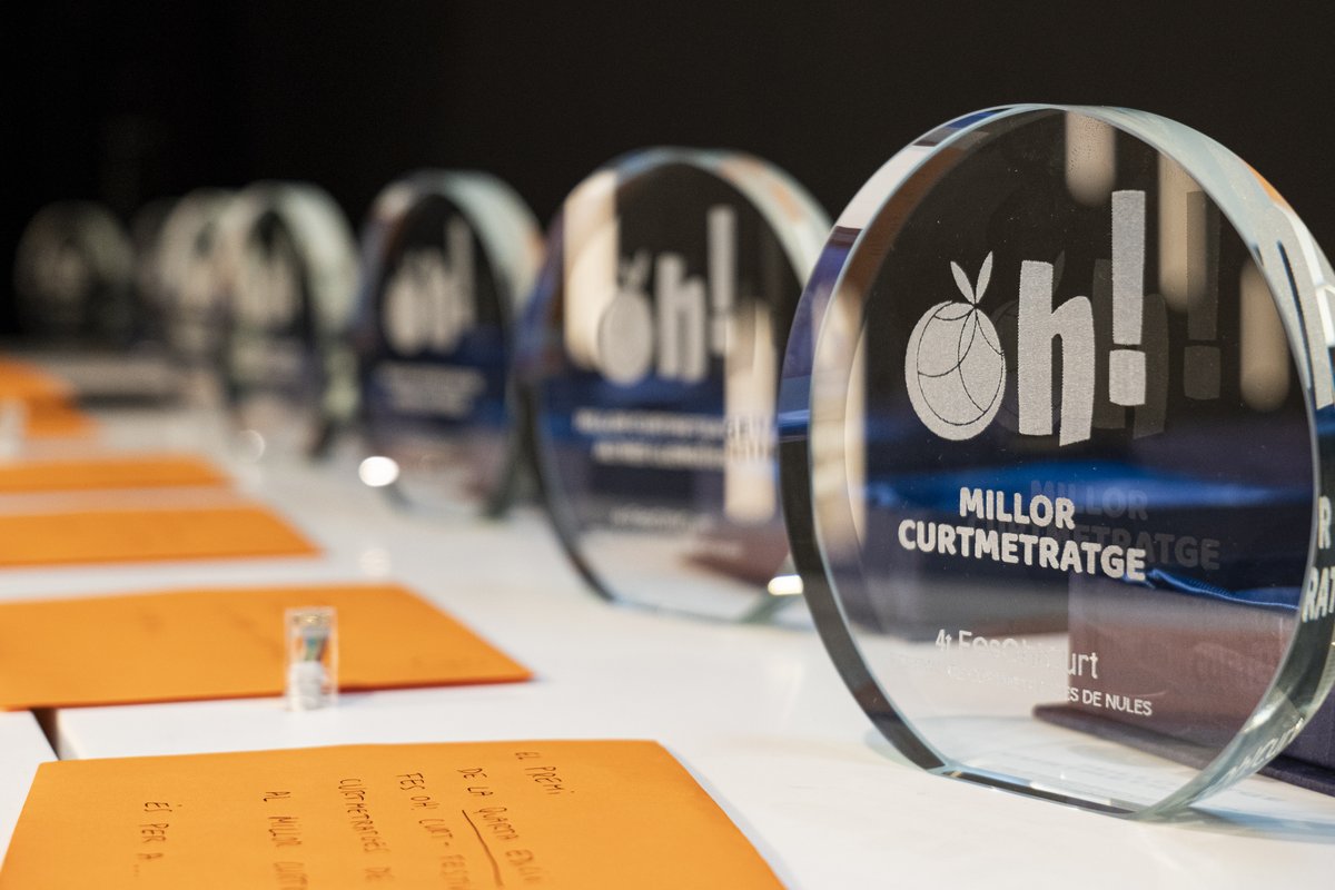 🍊 Els dies 18 i 19 de novembre arriba la 5a edició del FesOh!Curt. Us esperem a les 19 h al Teatre Alcázar de Nules❗️

📽 El dissabte, en acabar les projeccions, tindrà lloc l’entrega de premis. 

🏆Els treballs seleccionats opten enguany a 9 categories

<a href="/CorretjolaNules/">La Corretjola Nules</a>