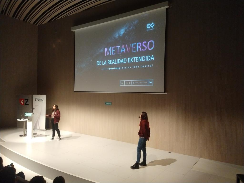 alejandroscf's tweet image. Primera charla del #wtmz22 
&quot;El Metaverso de la Realidad Extendida&quot;
