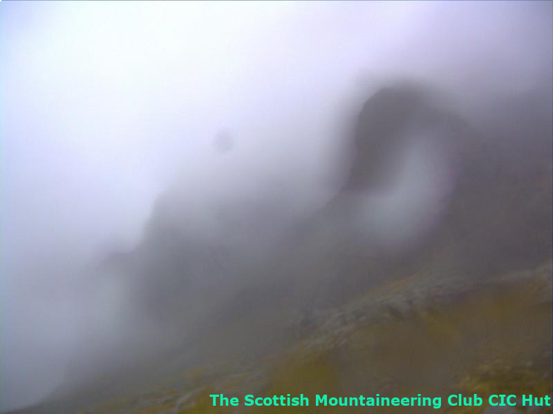 cicwebcam's tweet photo. #cichut #northface #bennevis #mountaineering Current weather. 8.84C, humidity 96%, recent gust 18mph, direction WSW https://t.co/GwkxaYah71