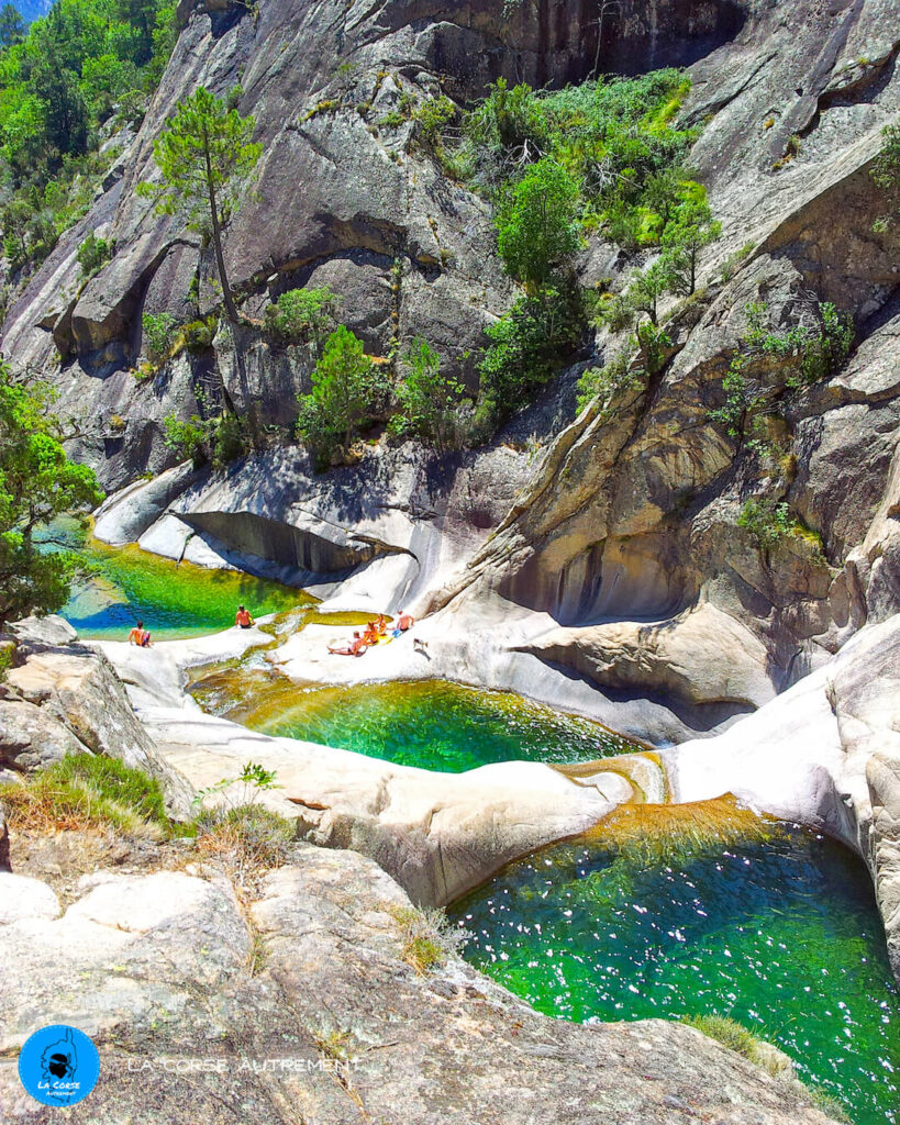 ByJenaate's tweet photo. Cascades de Purcaraccia, Corse. https://t.co/wgViX91dyt