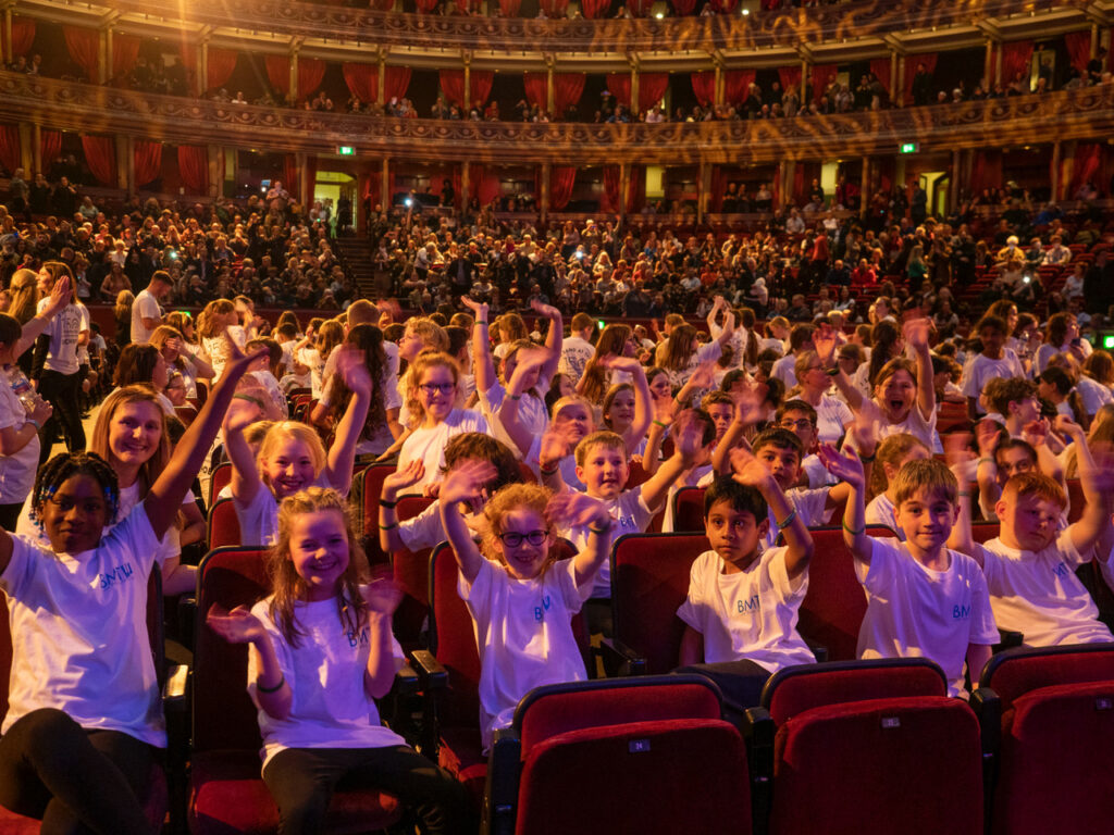 Buckinghamshire Music Trust (@bucksmusictrust) on Twitter photo <a href="/BucksMusicTrust/">Buckinghamshire Music Trust</a> are hiring! We're looking for #instrumental & #wholeclass #tutors, including #guitar, #piano and #brass in various parts of #Buckinghamshire. Join our team, and let's make music great for all! #LoveBucksLoveMusic Find out more here ow.ly/X26l50LB8Q3 <a href="/BucksMusicTrust/">Buckinghamshire Music Trust</a> are hiring! We're looking for #instrumental & #wholeclass #tutors, including #guitar, #piano and #brass in various parts of #Buckinghamshire. Join our team, and let's make music great for all! #LoveBucksLoveMusic Find out more here ow.ly/X26l50LB8Q3