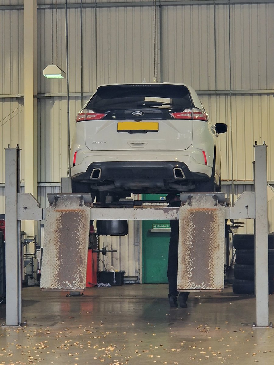 neillatham's tweet photo. New tyre day @ats_euromaster https://t.co/1dZrwNh0sx