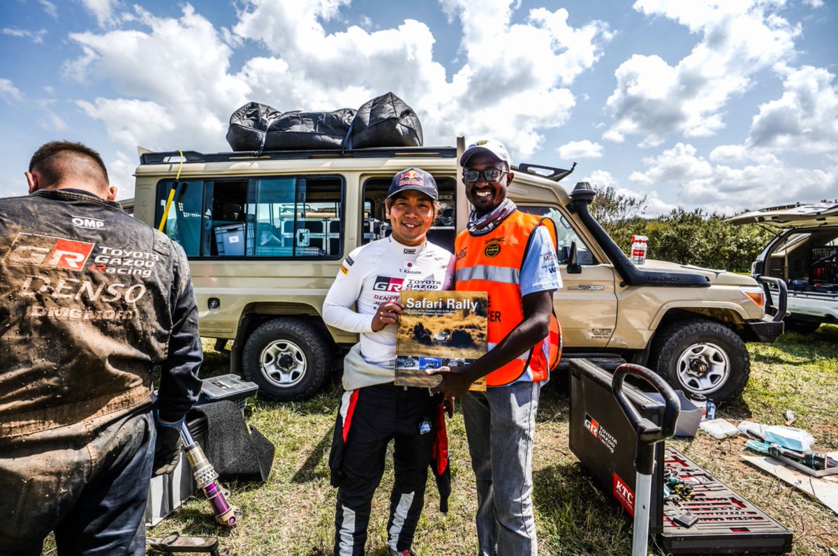 OfficialWRC's tweet photo. Without volunteers, we would not have the #WRC 🙌 

👉 https://t.co/M5l0naNU9e 

#FIAVolunteersWeekend  #ThankYou 👏 https://t.co/N4fjH141xU