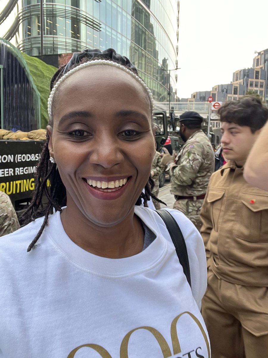 Hellomynameis Celina 💙 tweet media