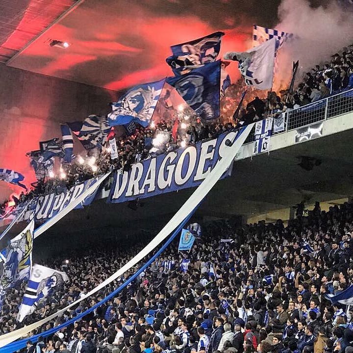 DragaoNews1893's tweet photo. Chegou aquela altura do ano... 🤩

Derby da Invicta! 🔥💙 https://t.co/N5Uj3tYU8L
