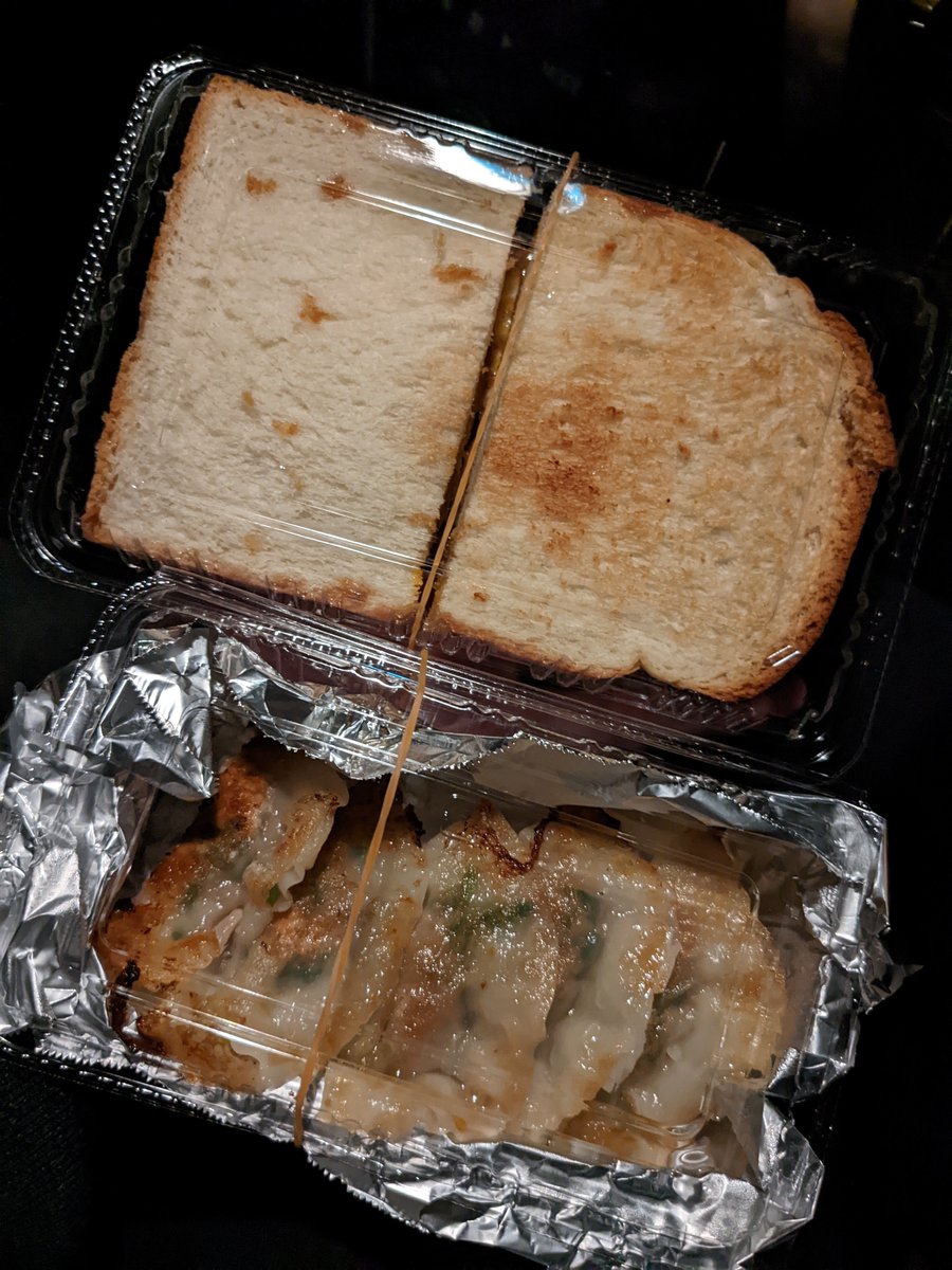 アレスグーテさんご来店ありがとうございました🤗
食パンが足らずご希望の数ご用意できなくてすいませんでした🙇♂️💦