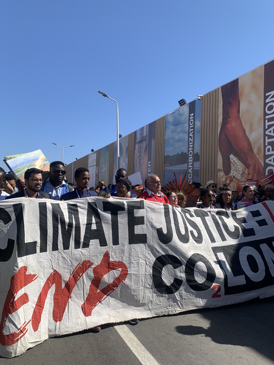 CIDSE's tweet photo. #Now at #COP27 

We are joining #GlobalDayofAction 

We can build a better just society when we stop the lies around greenwashing and pull resources around renewable energy and commit to a just transition https://t.co/o8UFJsVpHR
