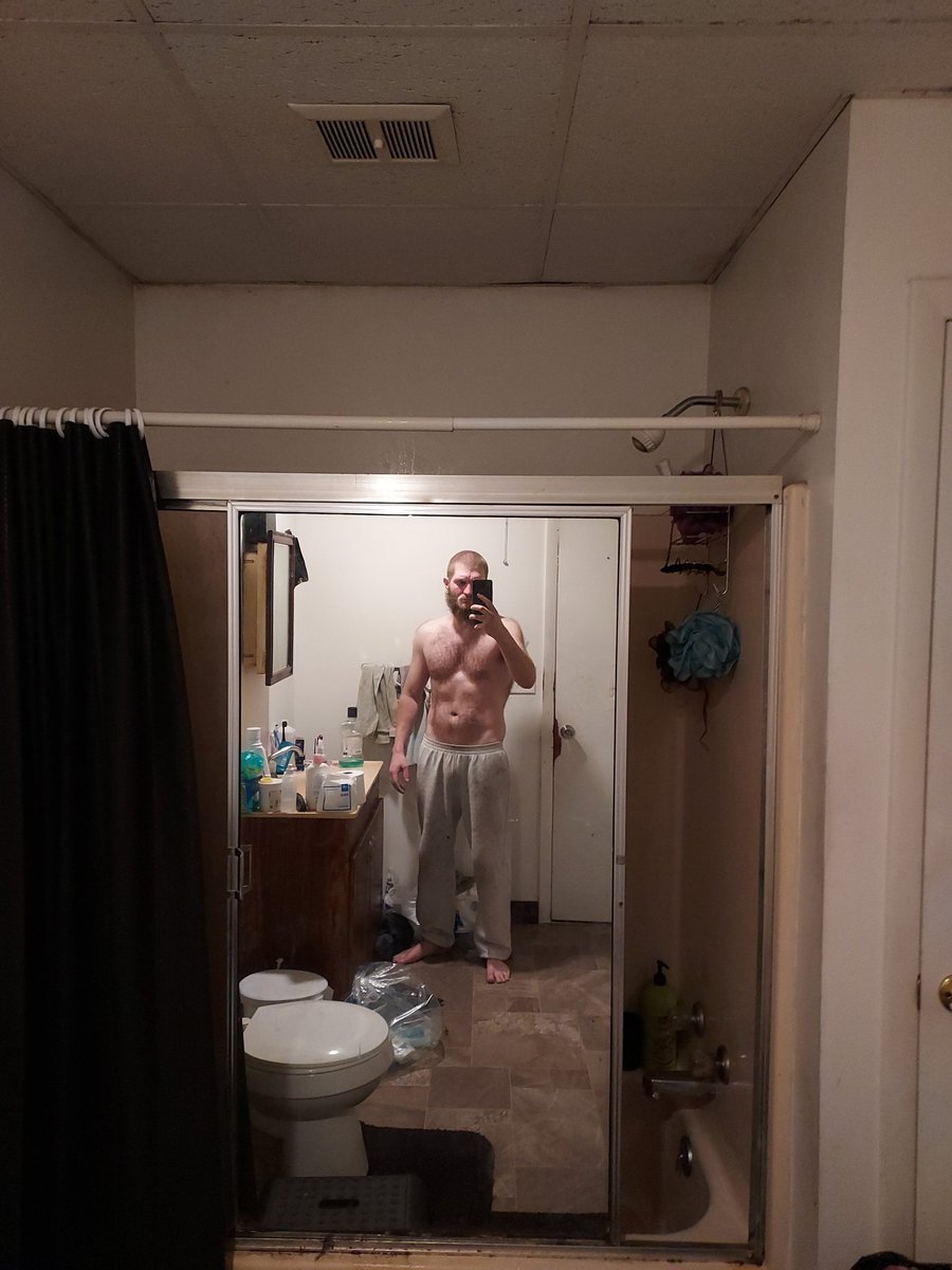 BoltVx's tweet photo. #muscle #fitness #calisthenics #workout #abs #KeepPounding #model #redneck #rednecknation #fit #FitnessModel #FitnessGoals #FitnessMotivation #bodybuilding #consistency #motivation https://t.co/q1kMvm7zgv