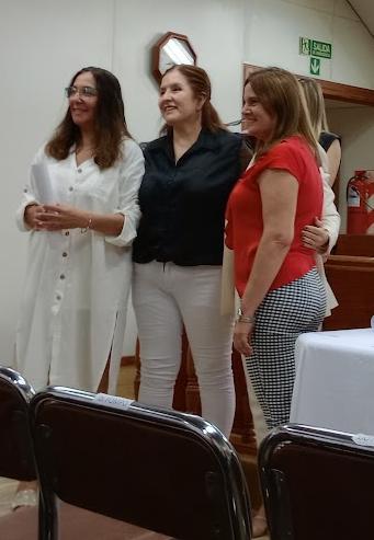 UCR_MJ's tweet photo. Felicitamos, en primer lugar, a quiénes nos han representado y representarán al partido dentro del Concejo Deliberante y del Tribunal de Cuentas: Javier Barletta, Mariana Perotti, Beatriz "Kelly" Castro y Susana Cocchi. https://t.co/oavki3L3jl