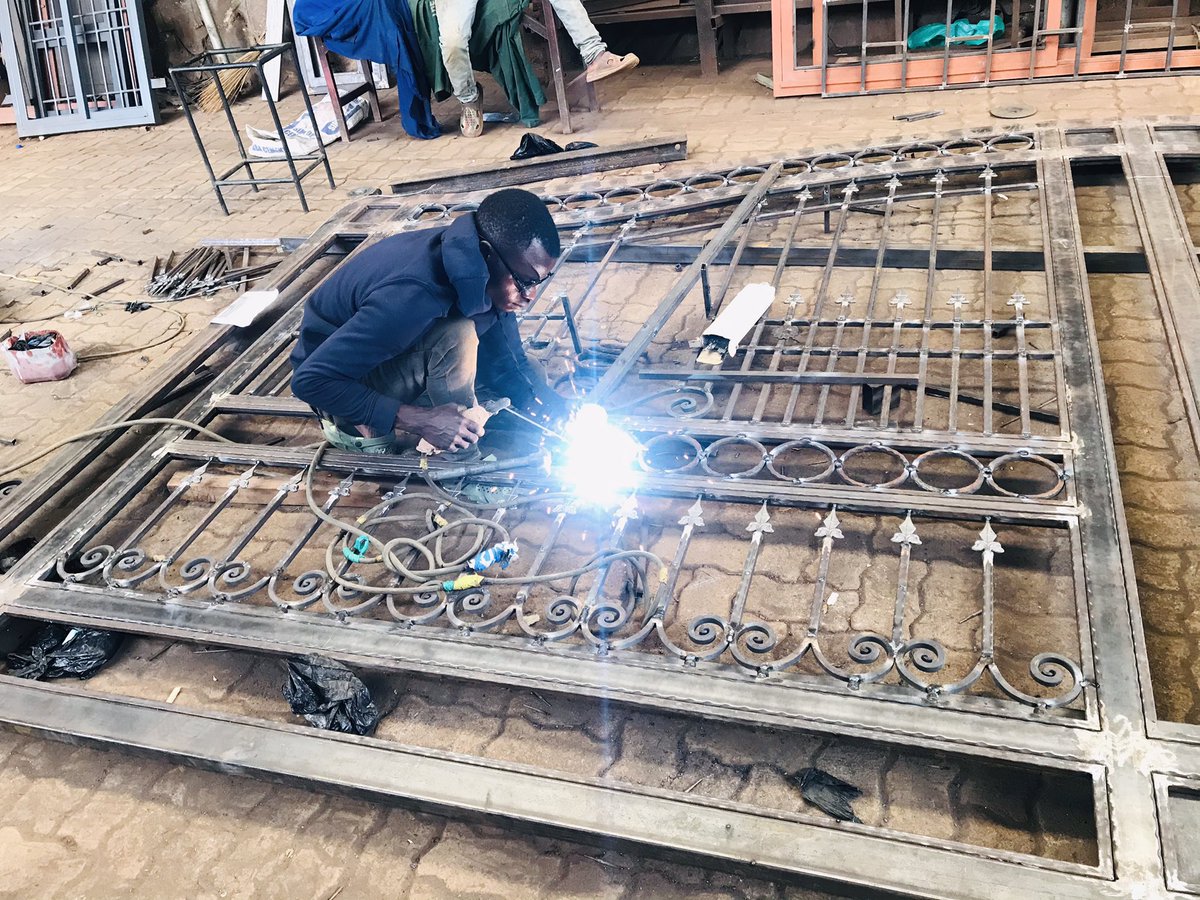 katssam2's tweet photo. Let's us do all your fabrication work call or what's up us today  +256703266353 https://t.co/sGIqUYktsN