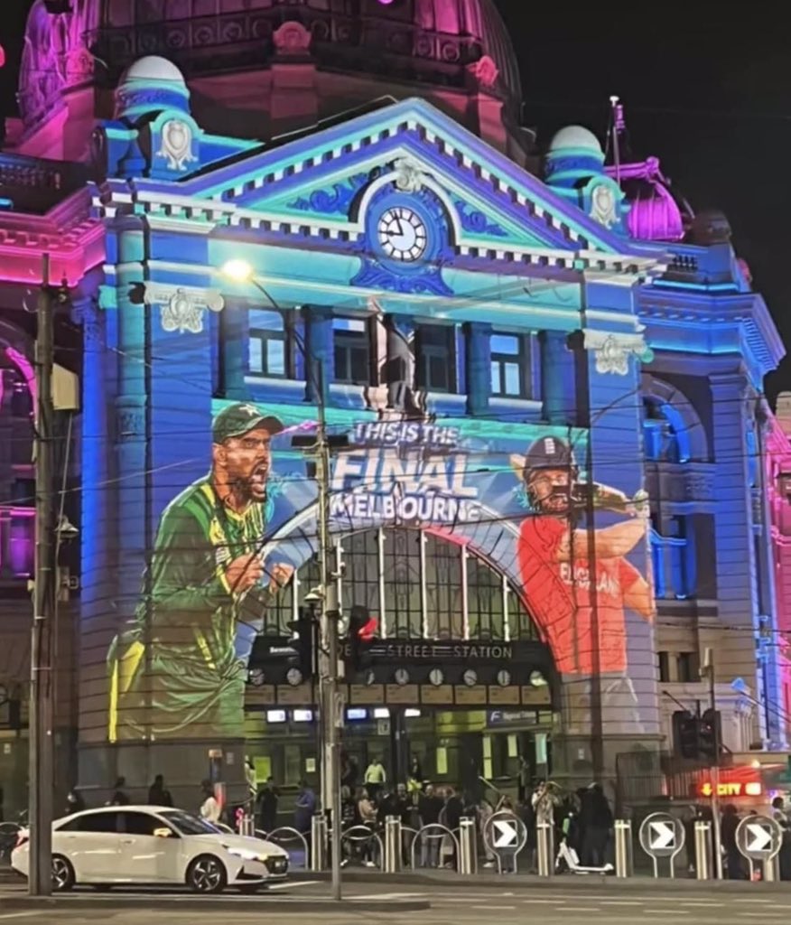 sohailimrangeo's tweet photo. #Melbourne right now #ICCT20WorldCup #PAKvENG #Final https://t.co/xXdEmNWI17